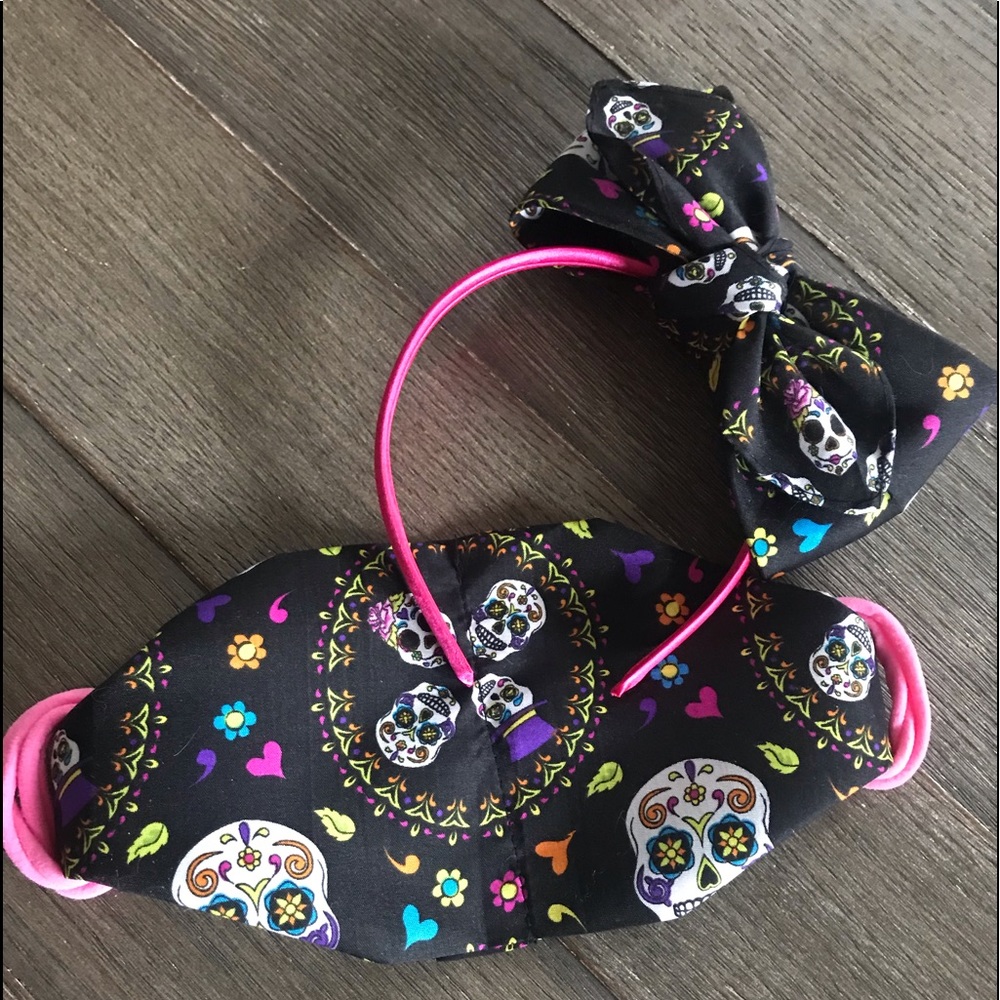 Face mask with matching big bow headband